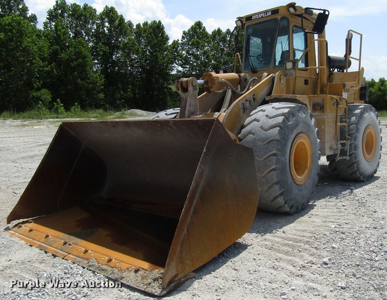 image for item DG8032 1992 Caterpillar 966F wheel loader