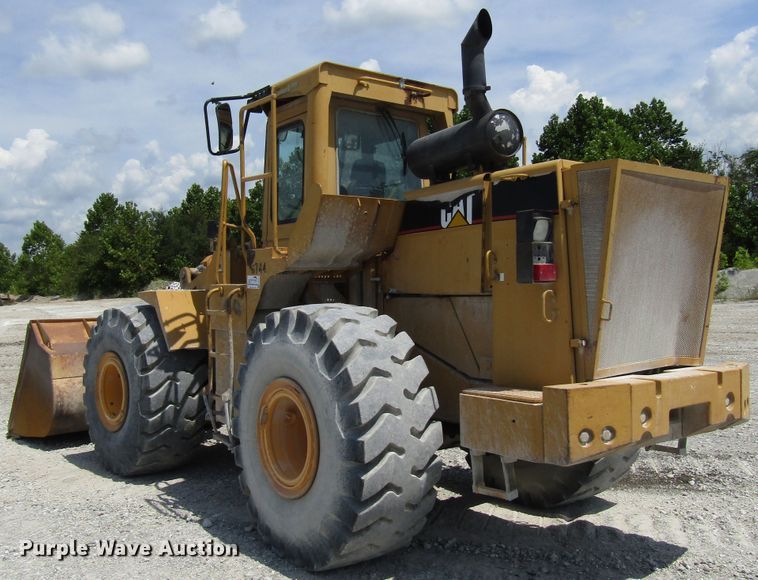image for item DG8032 1992 Caterpillar 966F wheel loader