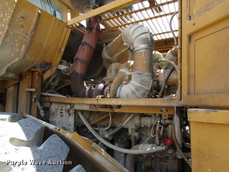 image for item DG8032 1992 Caterpillar 966F wheel loader