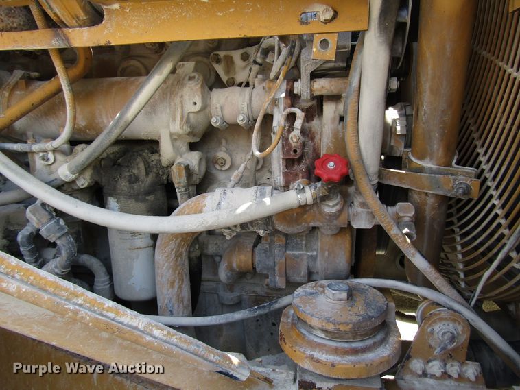 image for item DG8032 1992 Caterpillar 966F wheel loader