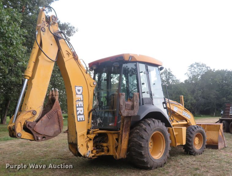 image for item DH1508 2002 John Deere 310 SG backhoe