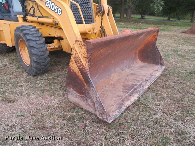 image for item DH1508 2002 John Deere 310 SG backhoe