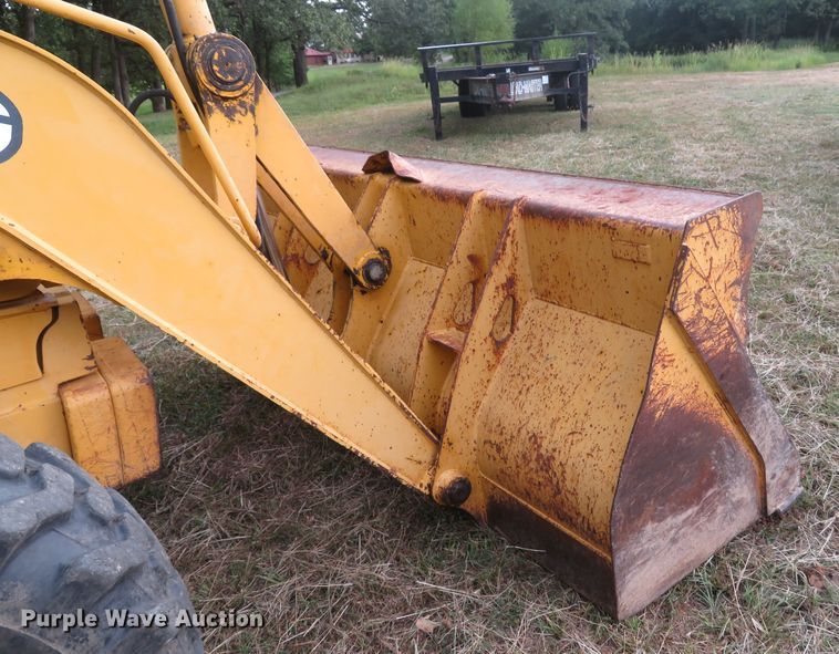 image for item DH1508 2002 John Deere 310 SG backhoe