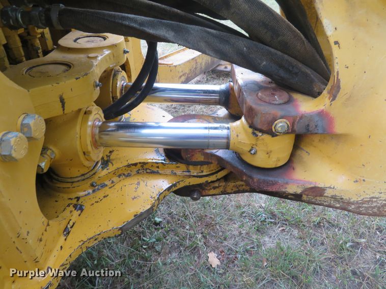 image for item DH1508 2002 John Deere 310 SG backhoe