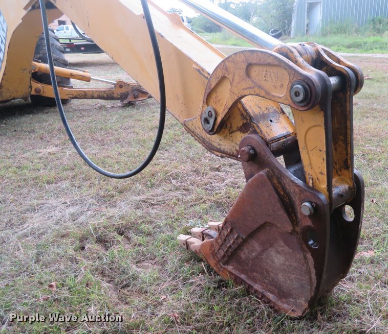 image for item DH1508 2002 John Deere 310 SG backhoe