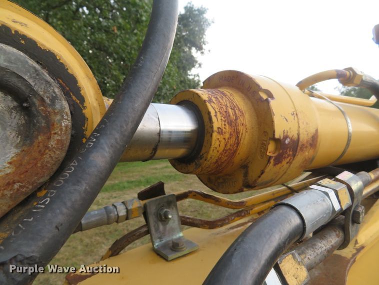 image for item DH1508 2002 John Deere 310 SG backhoe