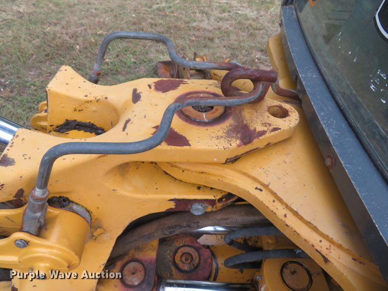image for item DH1508 2002 John Deere 310 SG backhoe