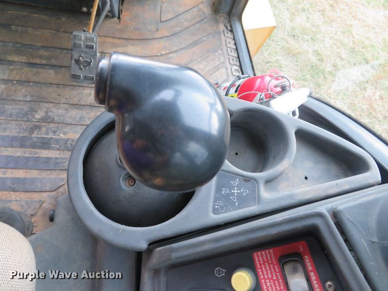 image for item DH1508 2002 John Deere 310 SG backhoe