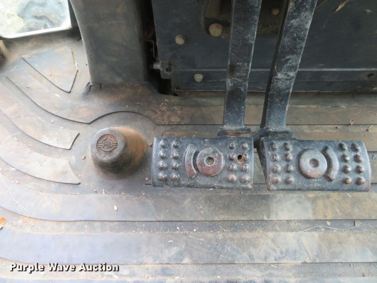 image for item DH1508 2002 John Deere 310 SG backhoe