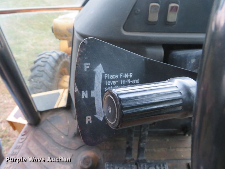 image for item DH1508 2002 John Deere 310 SG backhoe