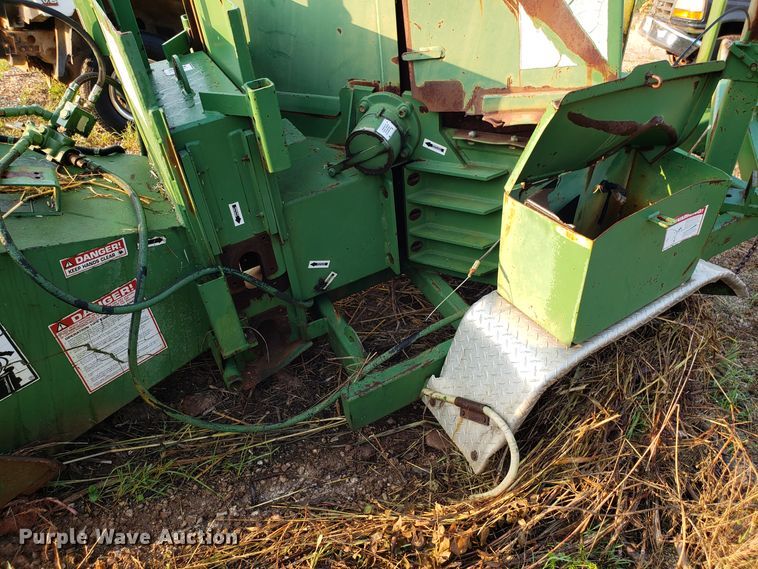 image for item DH2773 Bandit 200 wood chipper