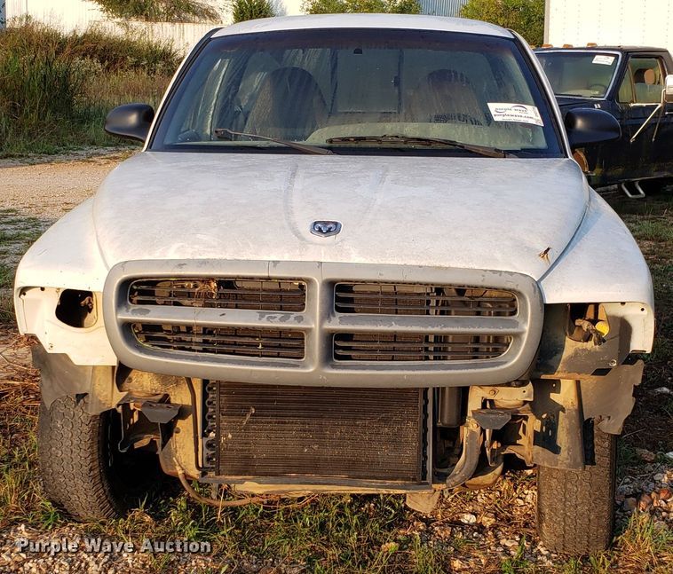 image for item DH2776 1997 Dodge Dakota pickup truck
