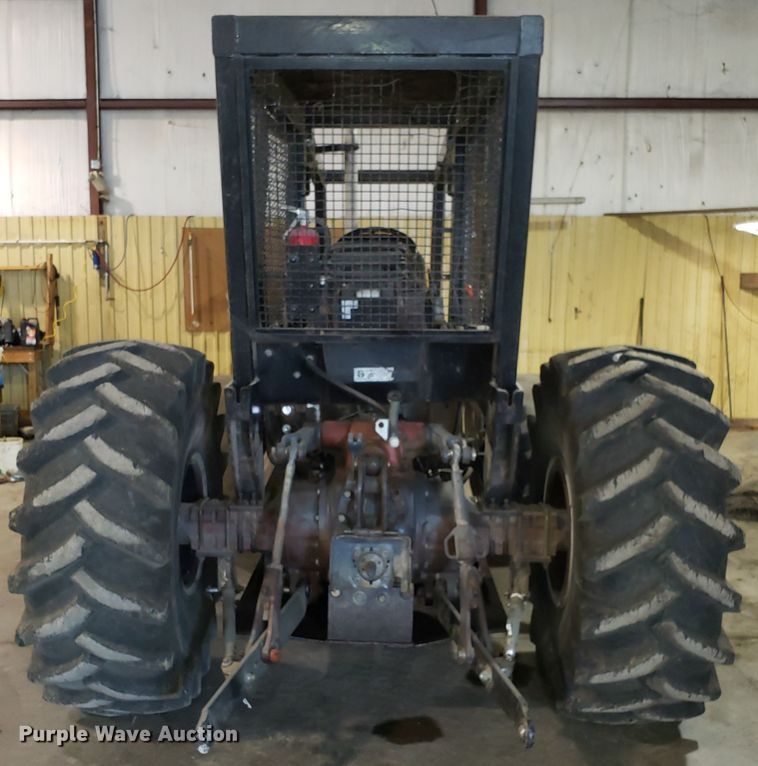image for item DH2778 2000 New Holland TS110 tractor