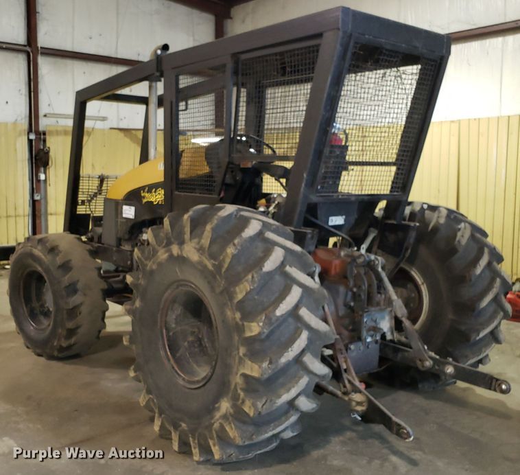 image for item DH2778 2000 New Holland TS110 tractor