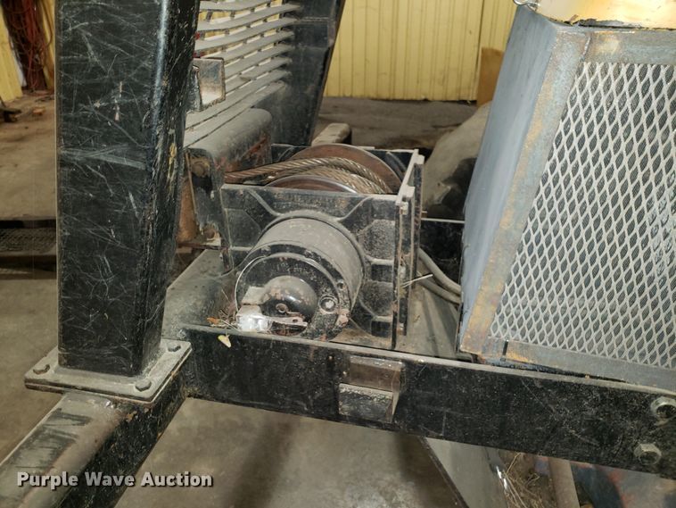 image for item DH2778 2000 New Holland TS110 tractor