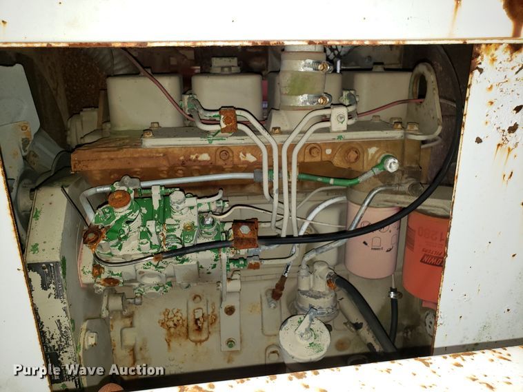 image for item DH2779 1994 Bandit 250 wood chipper