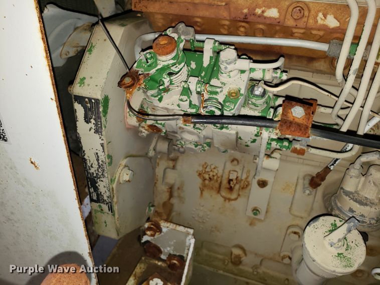 image for item DH2779 1994 Bandit 250 wood chipper