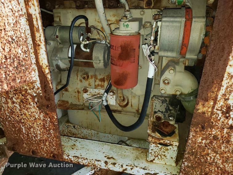 image for item DH2779 1994 Bandit 250 wood chipper