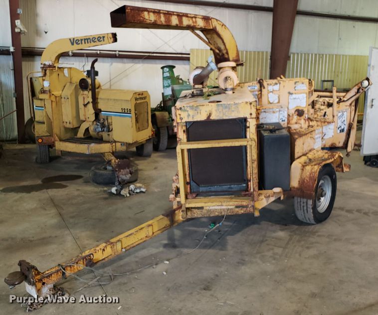 image for item DH2780 Bandit 150XP wood chipper