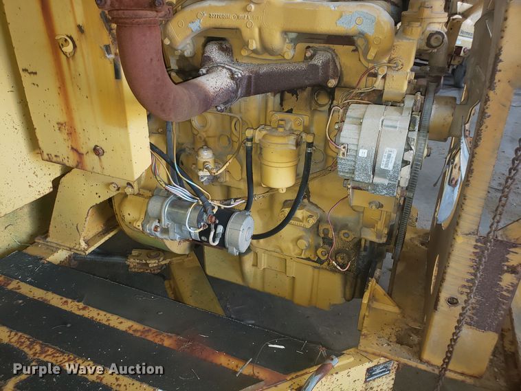 image for item DH2781 Vermeer 1250 wood chipper