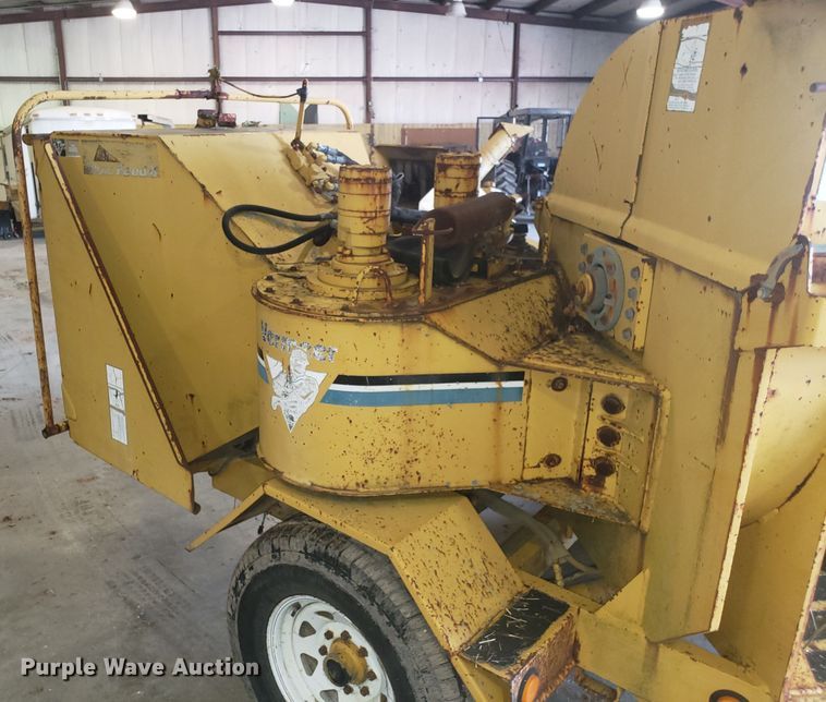 image for item DH2781 Vermeer 1250 wood chipper