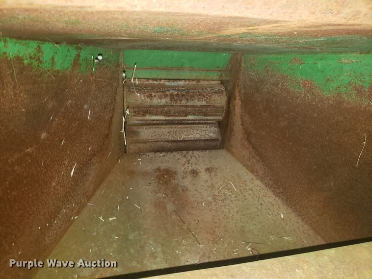 image for item DH2783 1998 Bandit 200TXP wood chipper