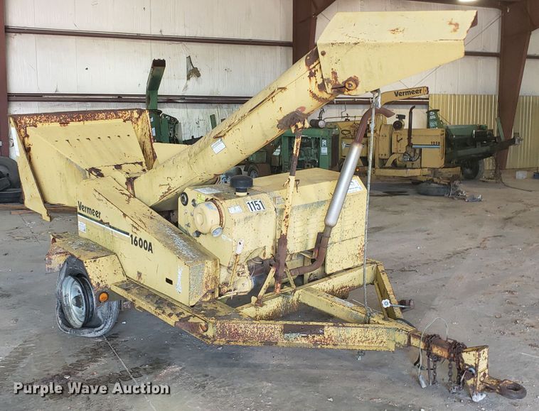 1992 Vermeer 1600A wood chipper in Springfield, MO Item DH2784 sold