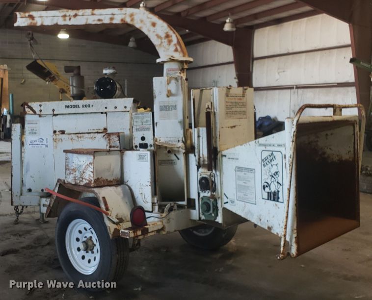 image for item DH2786 1992 Bandit 200T wood chipper