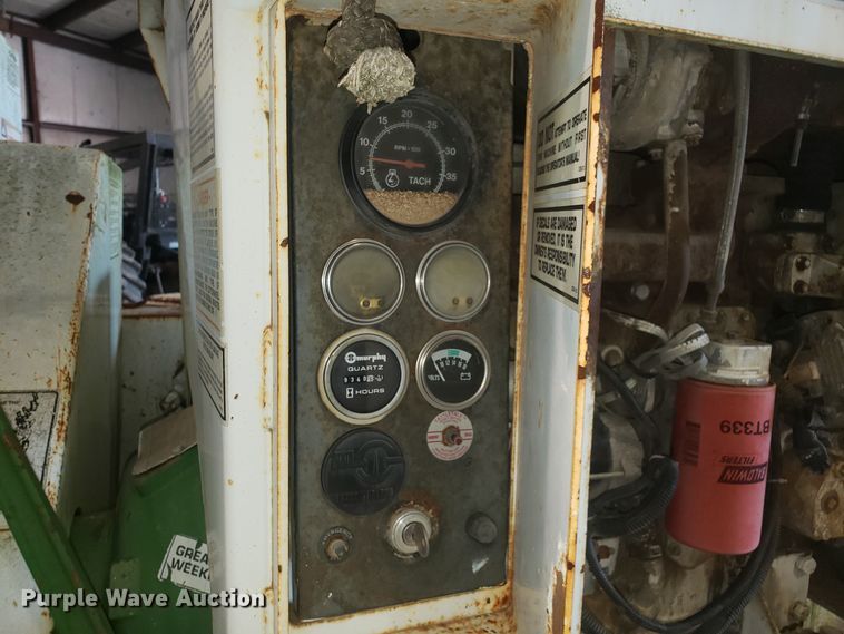 image for item DH2786 1992 Bandit 200T wood chipper