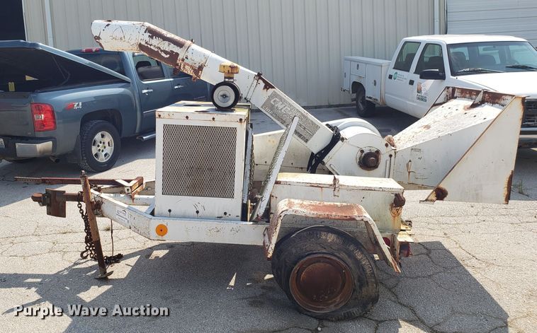 image for item DH2787 1973 Chipmore TM-120-C3 wood chipper