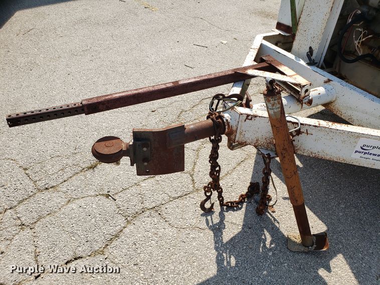 image for item DH2787 1973 Chipmore TM-120-C3 wood chipper