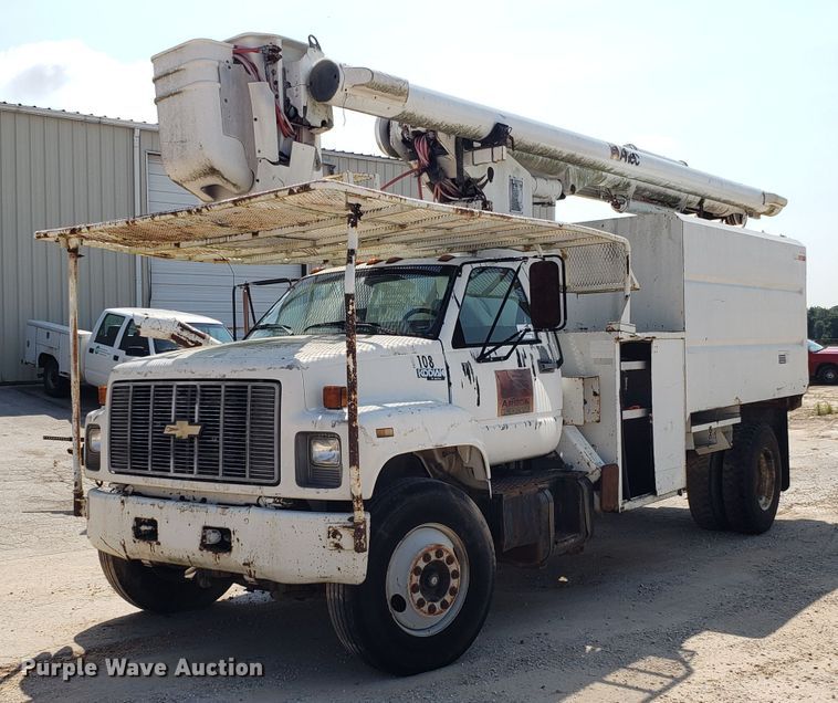 image for item DH2789 1994 Chevrolet Kodiak C6500 bucket truck