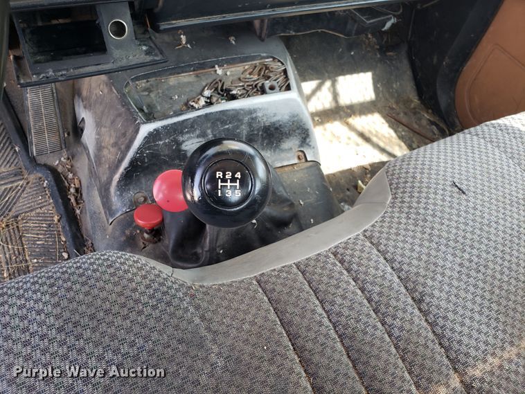 image for item DH2789 1994 Chevrolet Kodiak C6500 bucket truck