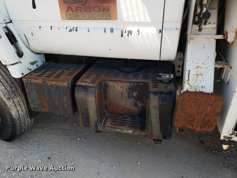 image for item DH2789 1994 Chevrolet Kodiak C6500 bucket truck