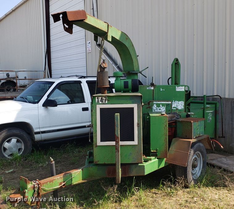 image for item DH2790 1994 Bandit 200T wood chipper