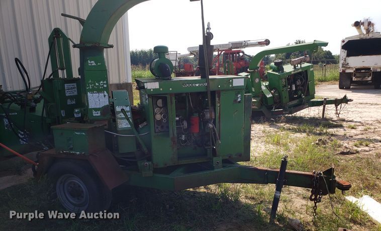 image for item DH2790 1994 Bandit 200T wood chipper