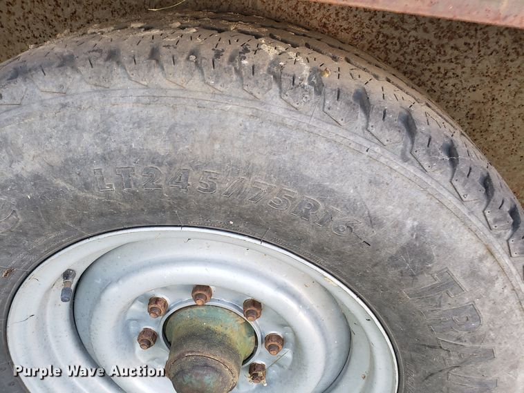 image for item DH2790 1994 Bandit 200T wood chipper