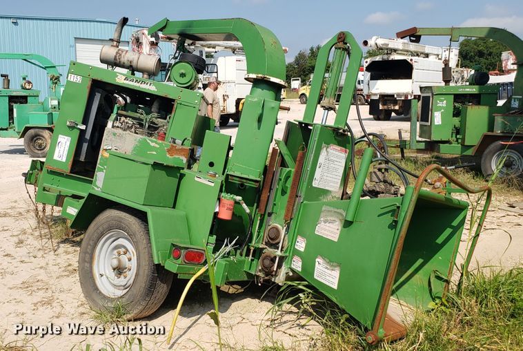 image for item DH2791 1995 Bandit 200XP wood chipper