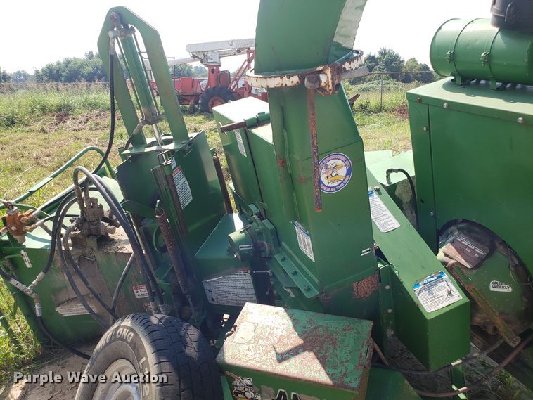 image for item DH2791 1995 Bandit 200XP wood chipper