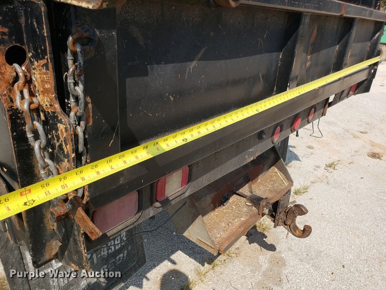 image for item DH2792 2004 Ford F550 Super Duty chipper truck