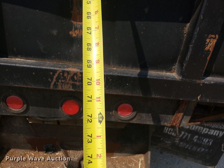 image for item DH2792 2004 Ford F550 Super Duty chipper truck