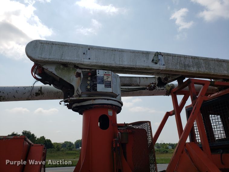 image for item DH2794 1996 Timberjack 450 skidder