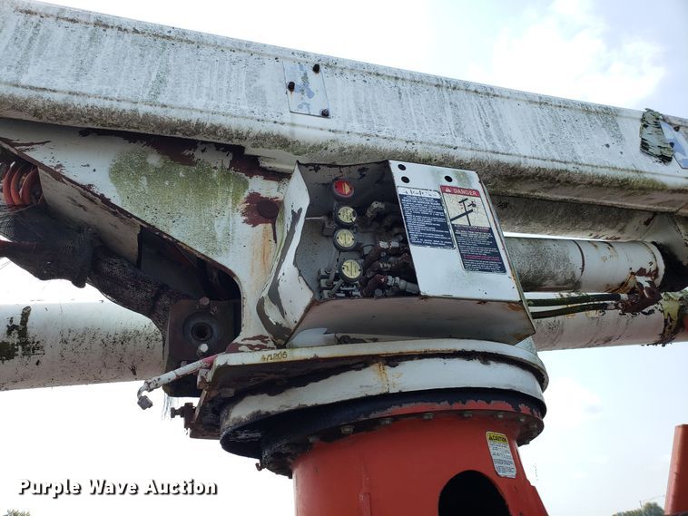 image for item DH2794 1996 Timberjack 450 skidder