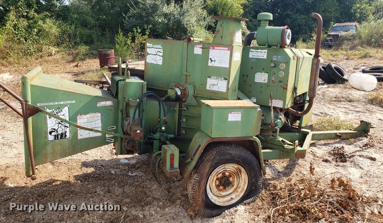 image for item DH2797 1990 Bandit 200T wood chipper