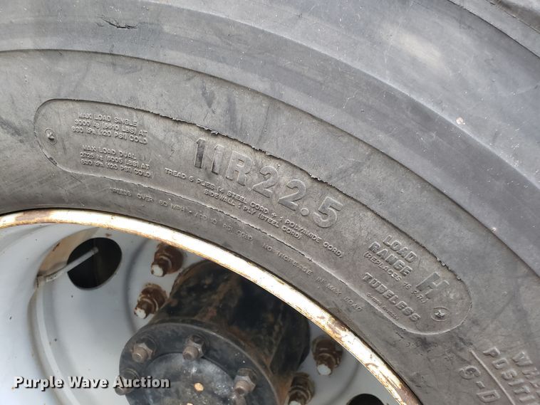 image for item DH2798 1990 Chevrolet Kodiak chipper truck