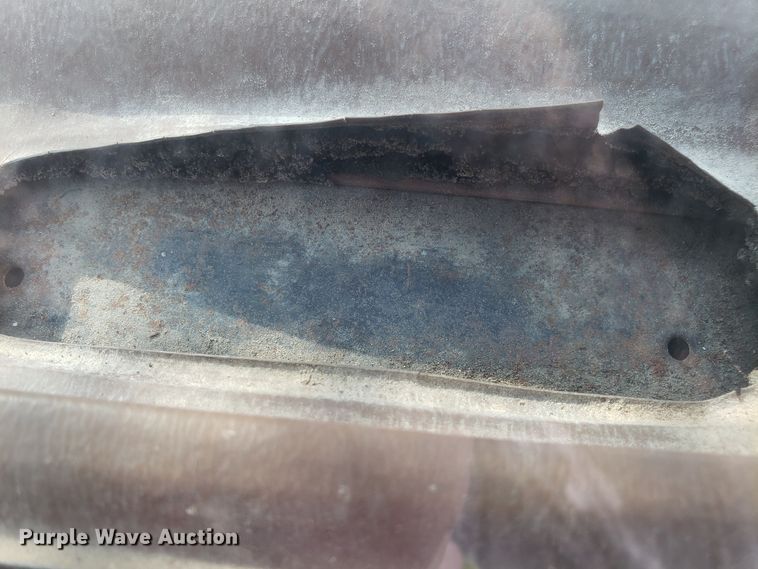 image for item DH2798 1990 Chevrolet Kodiak chipper truck