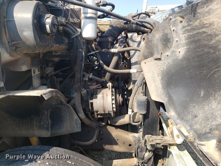 image for item DH2798 1990 Chevrolet Kodiak chipper truck