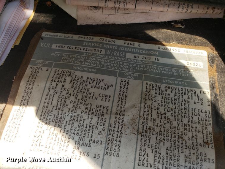 image for item DH2798 1990 Chevrolet Kodiak chipper truck