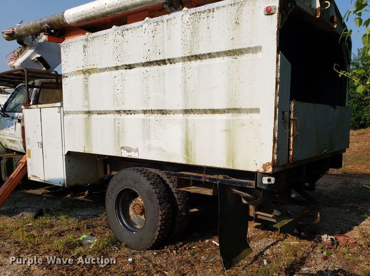 image for item DH2803 1992 GMC TopKick C6500 bucket truck