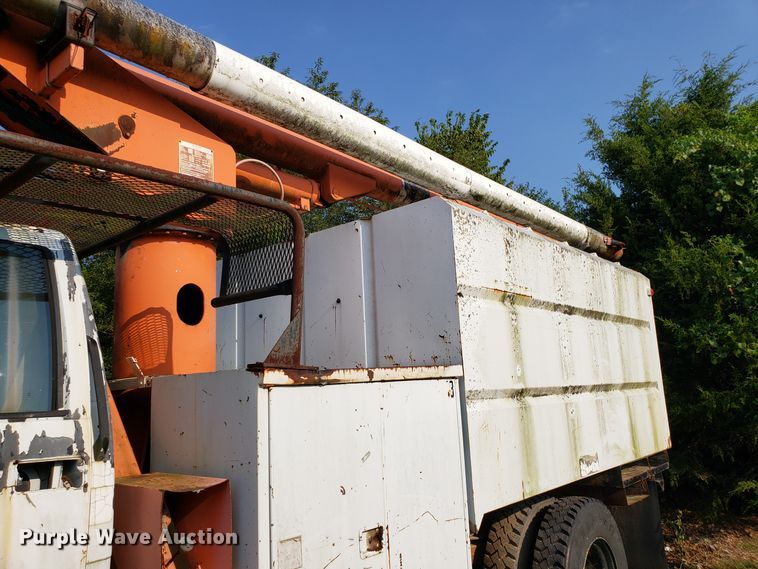 image for item DH2803 1992 GMC TopKick C6500 bucket truck